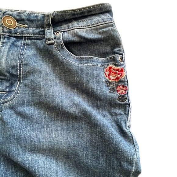 Level Eight Women Denim Capris Mid Rise Embroidered Stretch Sz6 W30 - Picture 3 of 7